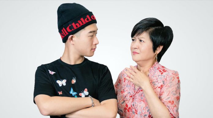 崔佩儀 貝克宇母攜子揮別遺汗(照片為藝人崔佩儀提供)