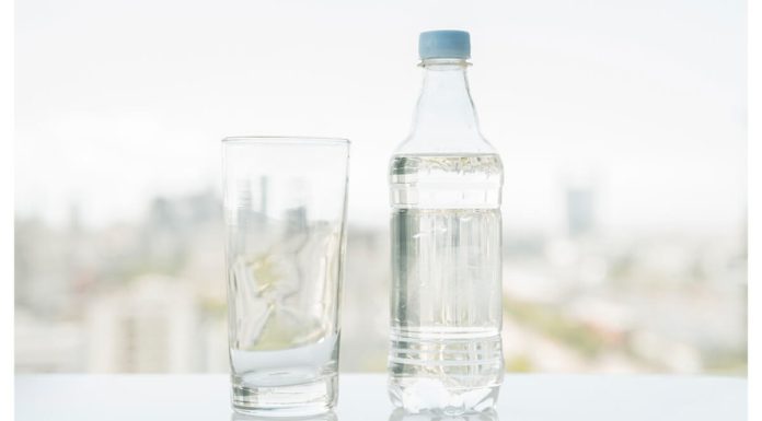 瓶裝水