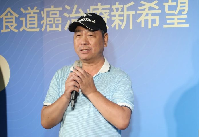 食道鱗狀細胞癌第四期患者賴先生。